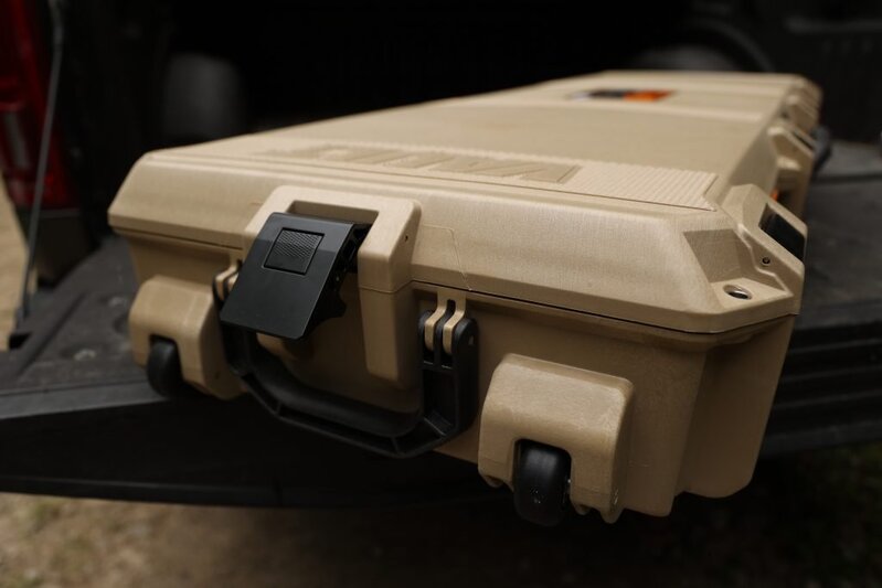 PELICAN VAULT V800 DOUBLE RIFLE CASE 53" INTERNAL